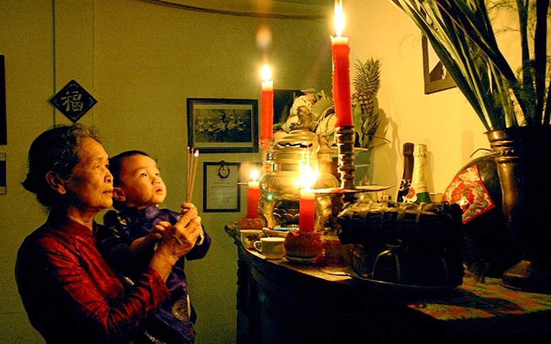cúng cơm thể hiện nét văn hóa truyền thống người Việt Nam