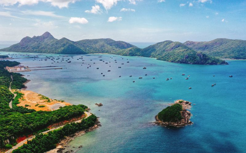 khám phá côn đảo hoang sơ và thiêng liêng