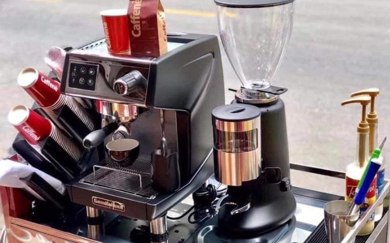 Ống dẫn nước bị nứt hoặc hỏng